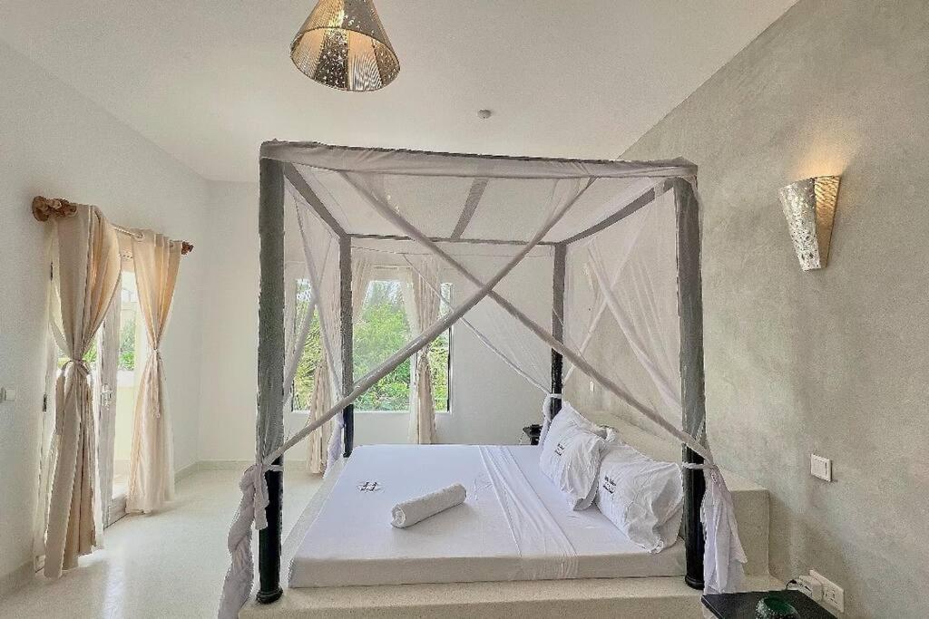 White Villa - Paparemo Beach Watamu Exterior foto