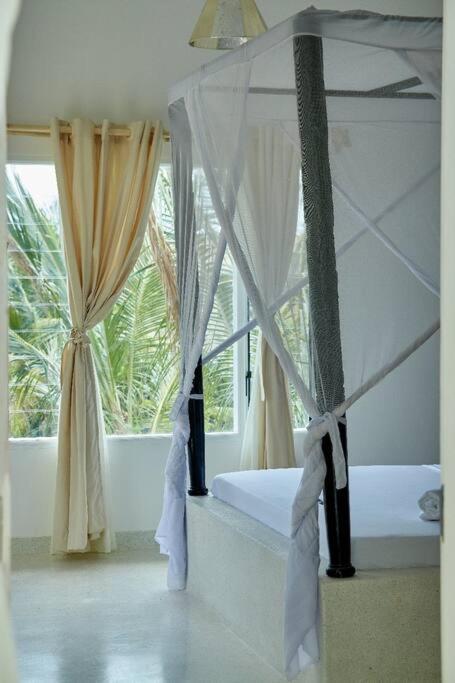 White Villa - Paparemo Beach Watamu Exterior foto